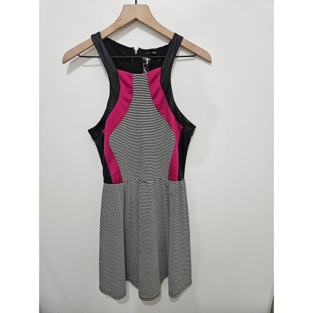 Trixxi Womens Pink Black White Striped Colorblock Y2K Skater Dress Size 11